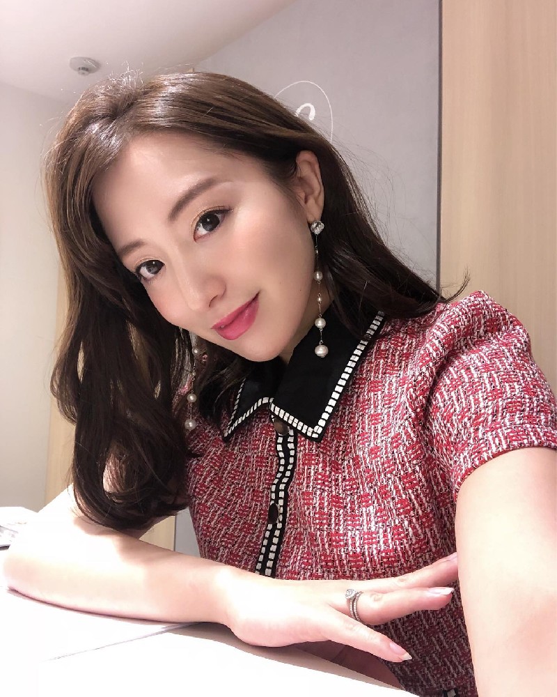 A2159 照片3066张 视频92个 日本 气质宝妈 一个小学的儿子 生活日常 旅游 工作 美容 珠宝行业