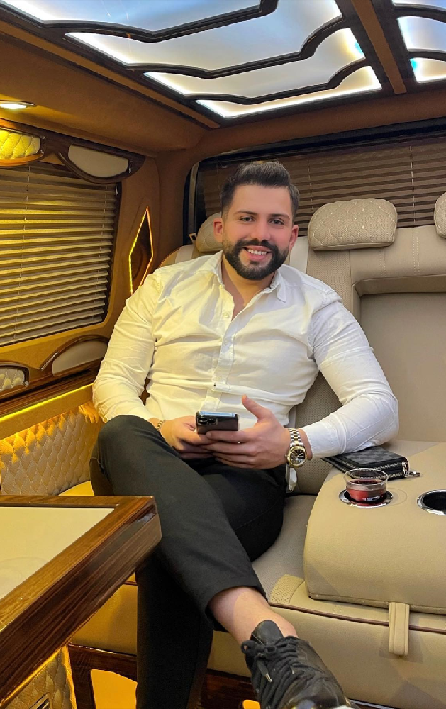 F268 照片102张 视频2个 土耳其 成熟男 富豪 生活日常 豪车  运动健身 旅游 单人照多