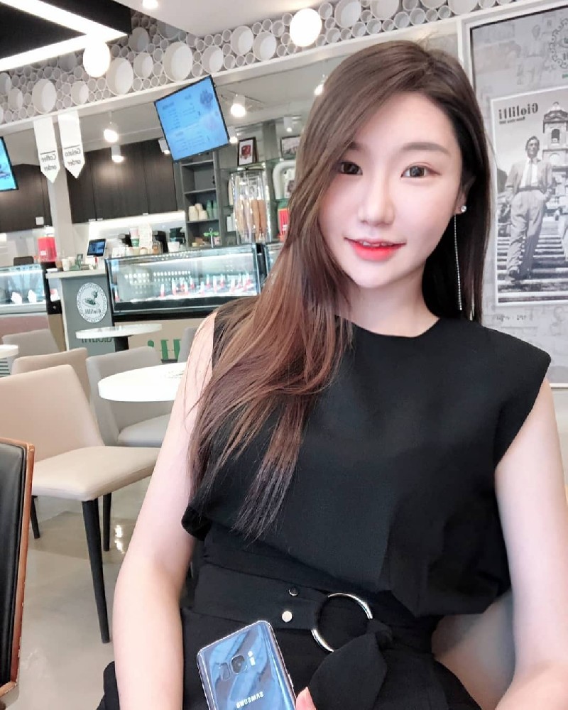 A2041 照片391张 视频37个 马来西亚 气质美女 生活日常 旅游