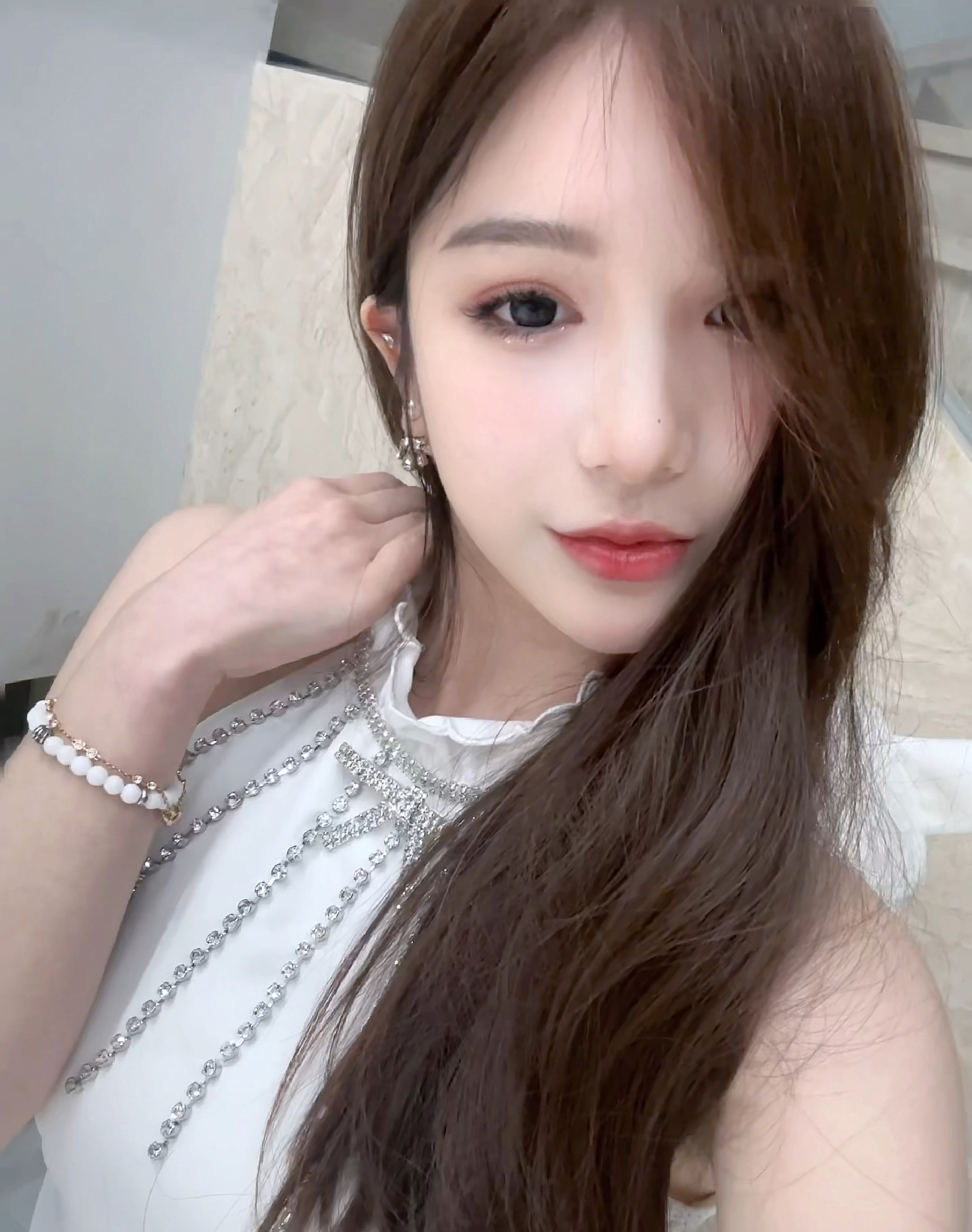 906.jpg